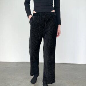 Oak + Fort Black Velvet Pleated Drawstring Pants‎ Size M